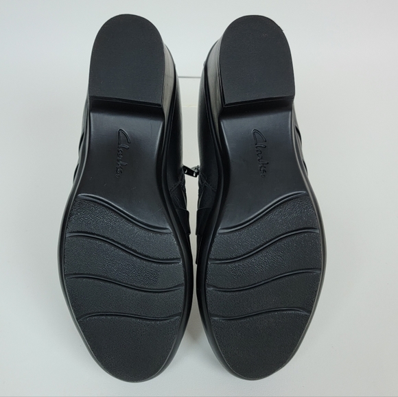 Clarks England Women's Shoes Ankle Booties Size 10M - Picture 10 of 13